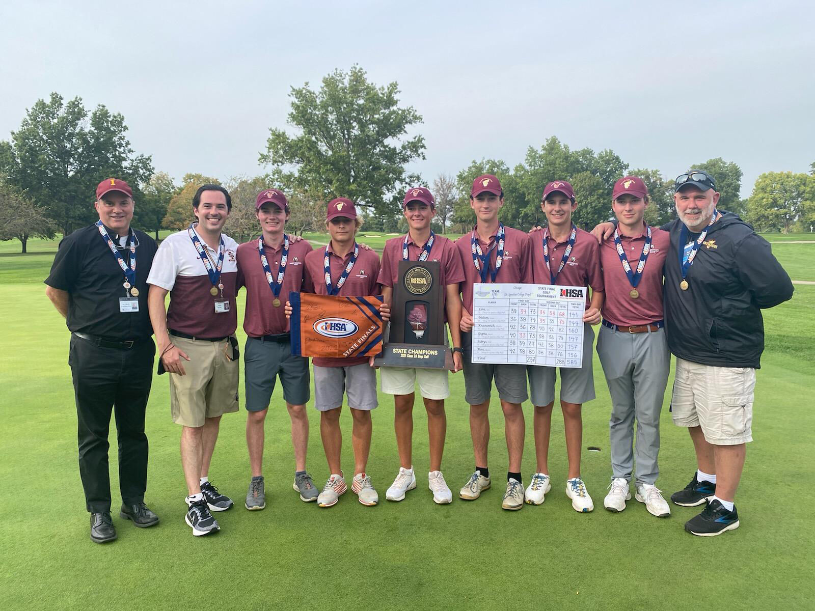 St. Ignatius boys golf team wins state title